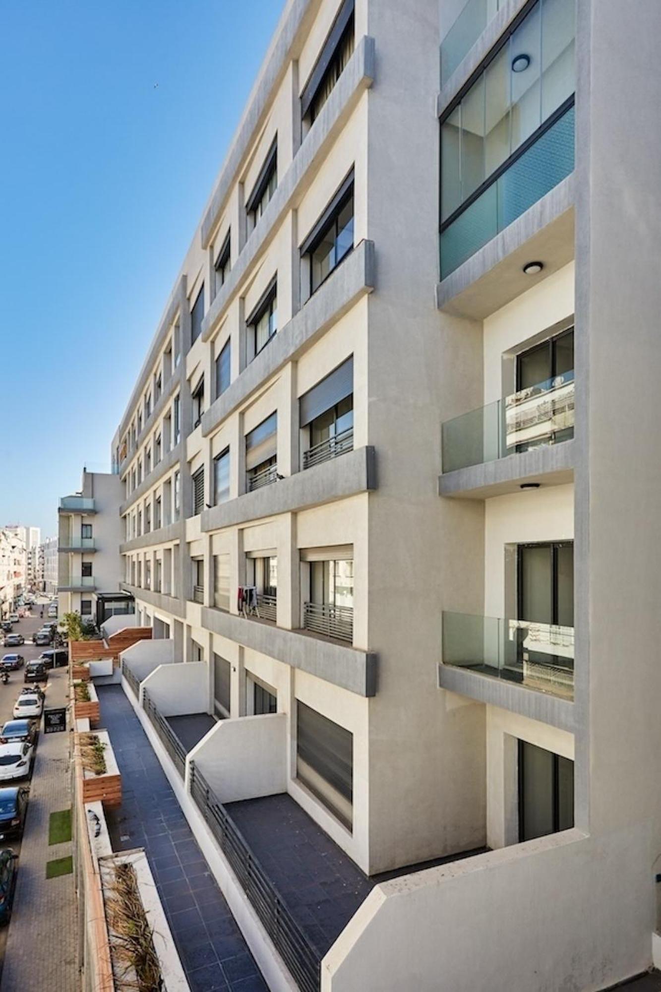Your Home Away From Home 2 Bed Flat With Parking Casablanca Bagian luar foto