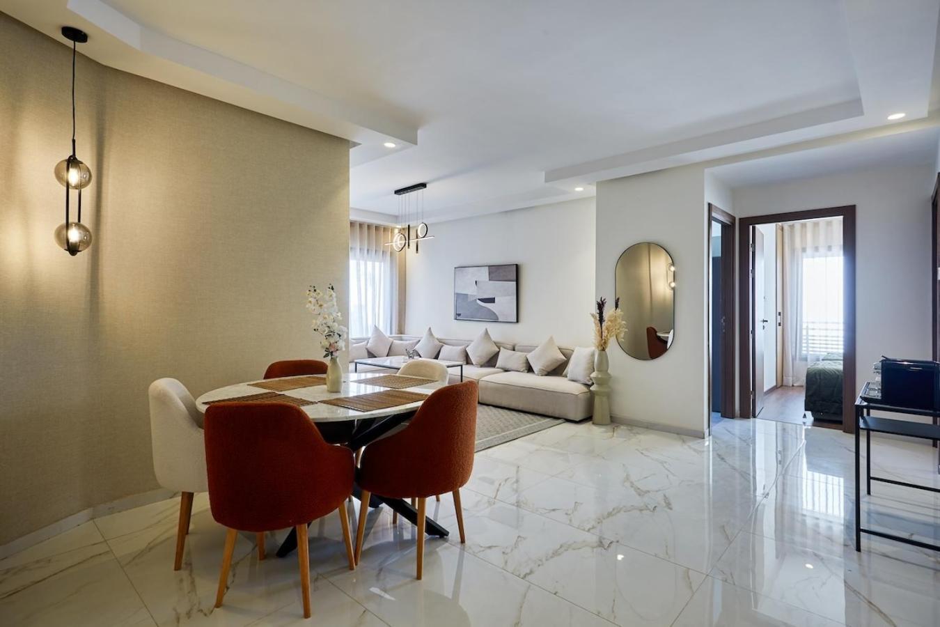 Your Home Away From Home 2 Bed Flat With Parking Casablanca Bagian luar foto